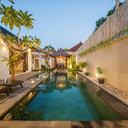 Turiya Villa Sanur Exterior foto